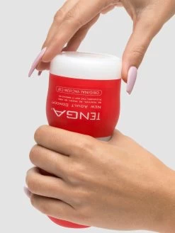 TENGA Original Vacuum Deep Throat Onacup 18 TENGA Original Vacuum Deep Throat Onacup -Online Sex toys shop 12446 a12446 white 004