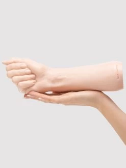 Doc Johnson Belladonna's Bitch Fist Realistic Fisting Dildo -Online Sex toys shop 23773 a18933 flesh pink 003