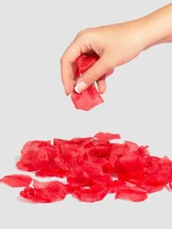 Lovehoney Oh! Romantic Red Rose Petals 8 Lovehoney Oh! Romantic Red Rose Petals -Online Sex toys shop 46685 002