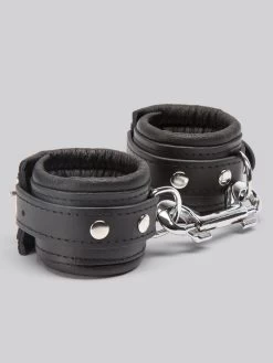 DOMINIX Deluxe Leather Wrist Cuffs 10 DOMINIX Deluxe Leather Wrist Cuffs -Online Sex toys shop 49126 a29687 black 002
