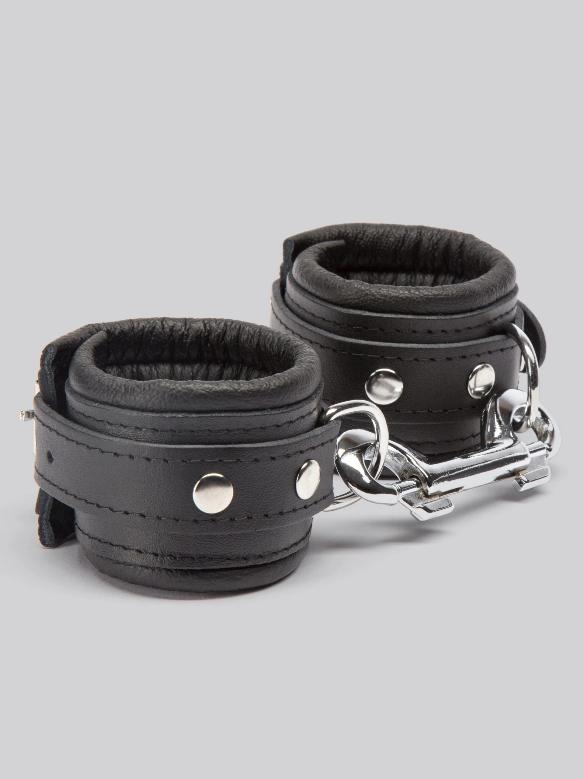 DOMINIX Deluxe Leather Wrist Cuffs 5 DOMINIX Deluxe Leather Wrist Cuffs - Image 3