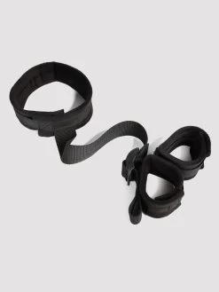 Bondage Boutique Soft Collar-to-Wrist Cuffs -Online Sex toys shop 52075 a30760 black 002