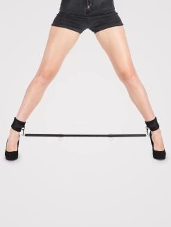 Bondage Boutique Expandable Spreader Bar -Online Sex toys shop 60993 a33995 black 001