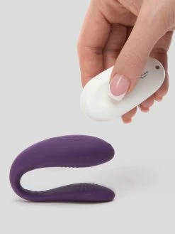 We-Vibe Unite 2 Remote Control Classic Couple's Vibrator -Online Sex toys shop 68821 a37260 purple 004