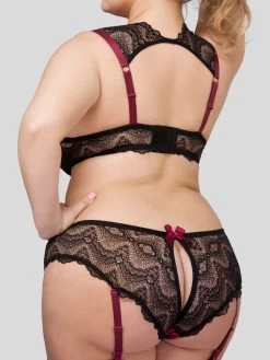 Lovehoney Plus Size Moonlight Peekaboo Bra And Garter Panties Set -Online Sex toys shop 69959 a37756 black x size 003