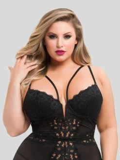 Lovehoney Plus Size Parisienne Black Lace Plunge Chemise -Online Sex toys shop 72033 a39216 black x size 002