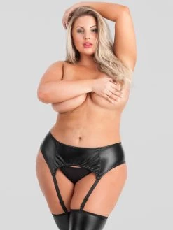Lovehoney Plus Size Fierce Wet Look Garter Belt -Online Sex toys shop 75056 a41172 black x size 003