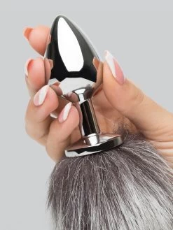 DOMINIX Deluxe Stainless Steel Medium Faux Silver Fox Tail Butt Plug -Online Sex toys shop 75178 a41278 silver 003