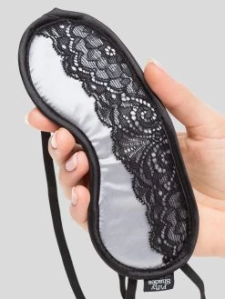 Fifty Shades Of Grey Play Nice Satin And Lace Blindfold -Online Sex toys shop 80022 a44397 black 002