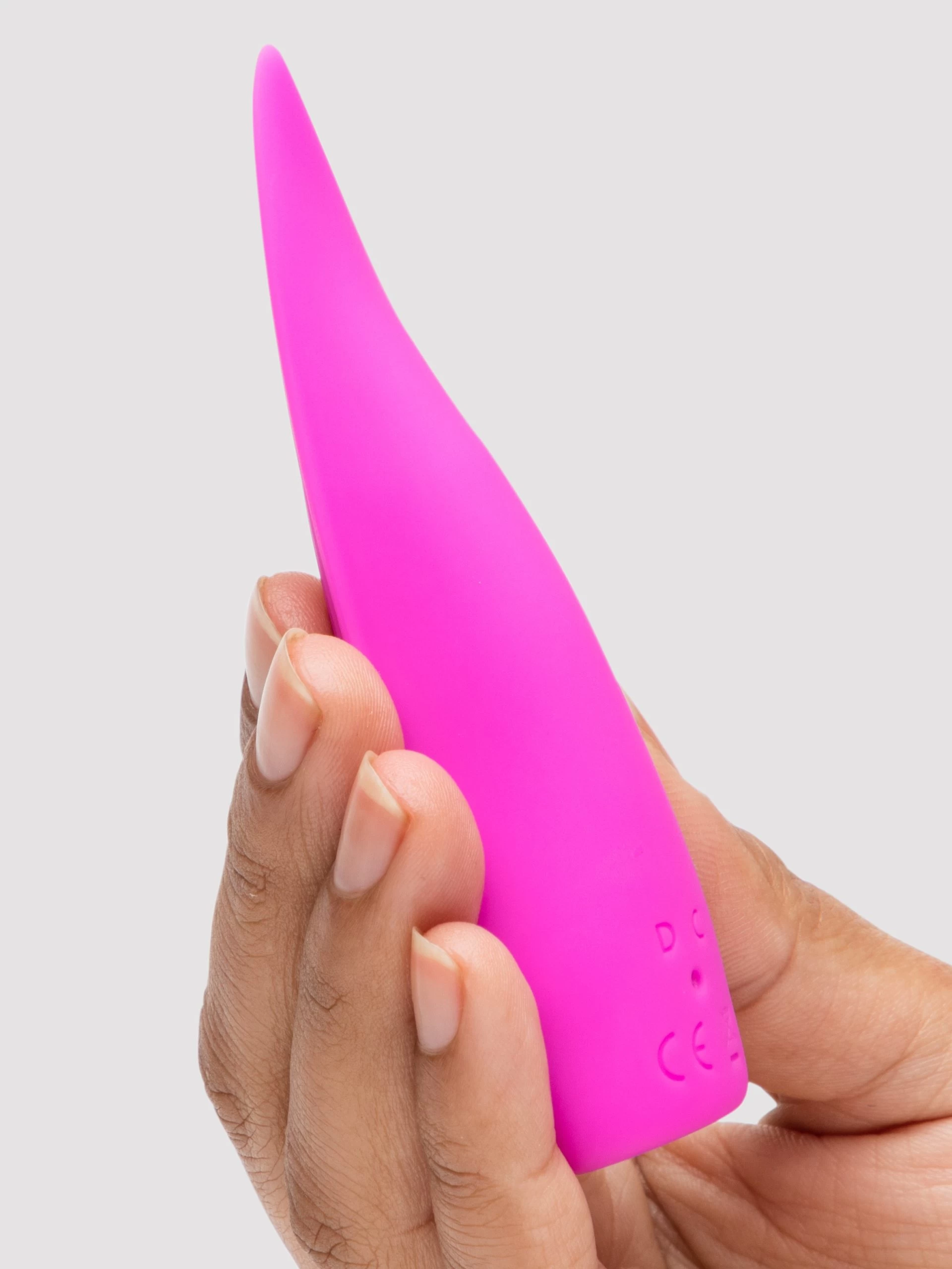 Lovehoney Ignite 20 Function Flickering Tongue Clitoral Vibrator 6 Lovehoney Ignite 20 Function Flickering Tongue Clitoral Vibrator - Image 4