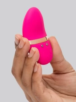 Lovehoney Rechargeable Clitoral Pebble Vibrator -Online Sex toys shop 82308 a45713 pink 004