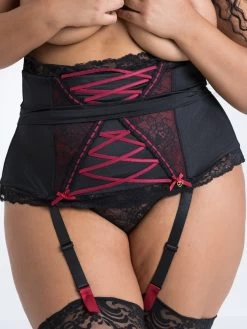 Lovehoney Plus Size Twilight Rose Black Lace Waspie 7 Lovehoney Plus Size Twilight Rose Black Lace Waspie -Online Sex toys shop 82767 a45964 black x size 002