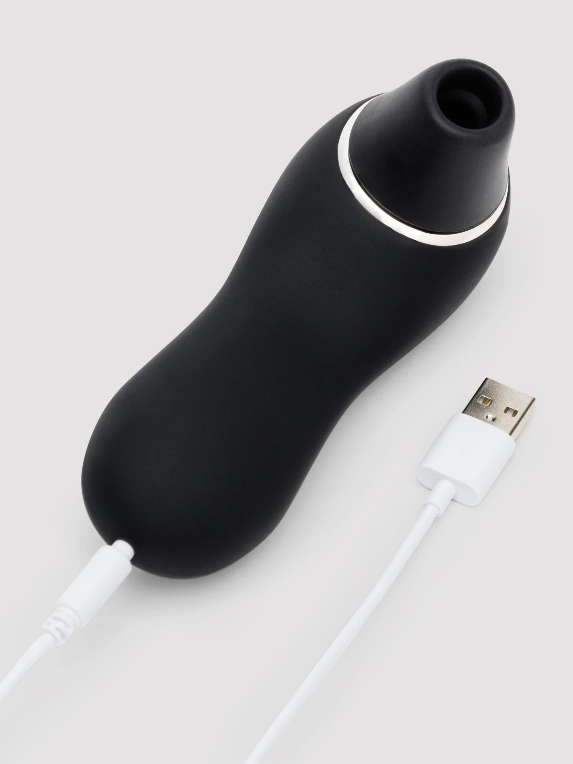 Lovehoney Thrill Clitoral Suction Stimulator Black 7 Lovehoney Thrill Clitoral Suction Stimulator Black - Image 5