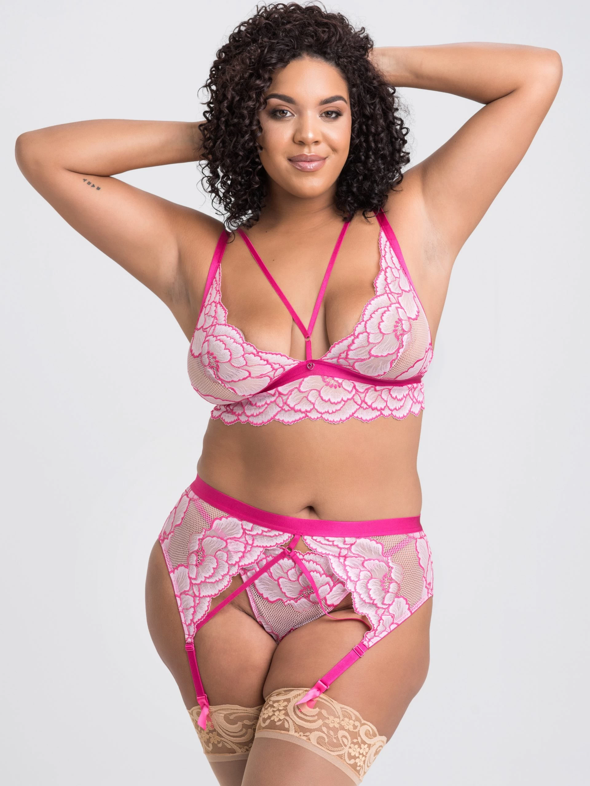 Lovehoney Plus Size Tiger Lily Pink Lace Bra Set 4 Lovehoney Plus Size Tiger Lily Pink Lace Bra Set - Image 2
