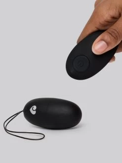 Lovehoney Secret Agent Rechargeable Remote Control Love Egg -Online Sex toys shop 85067 a47502 black 004