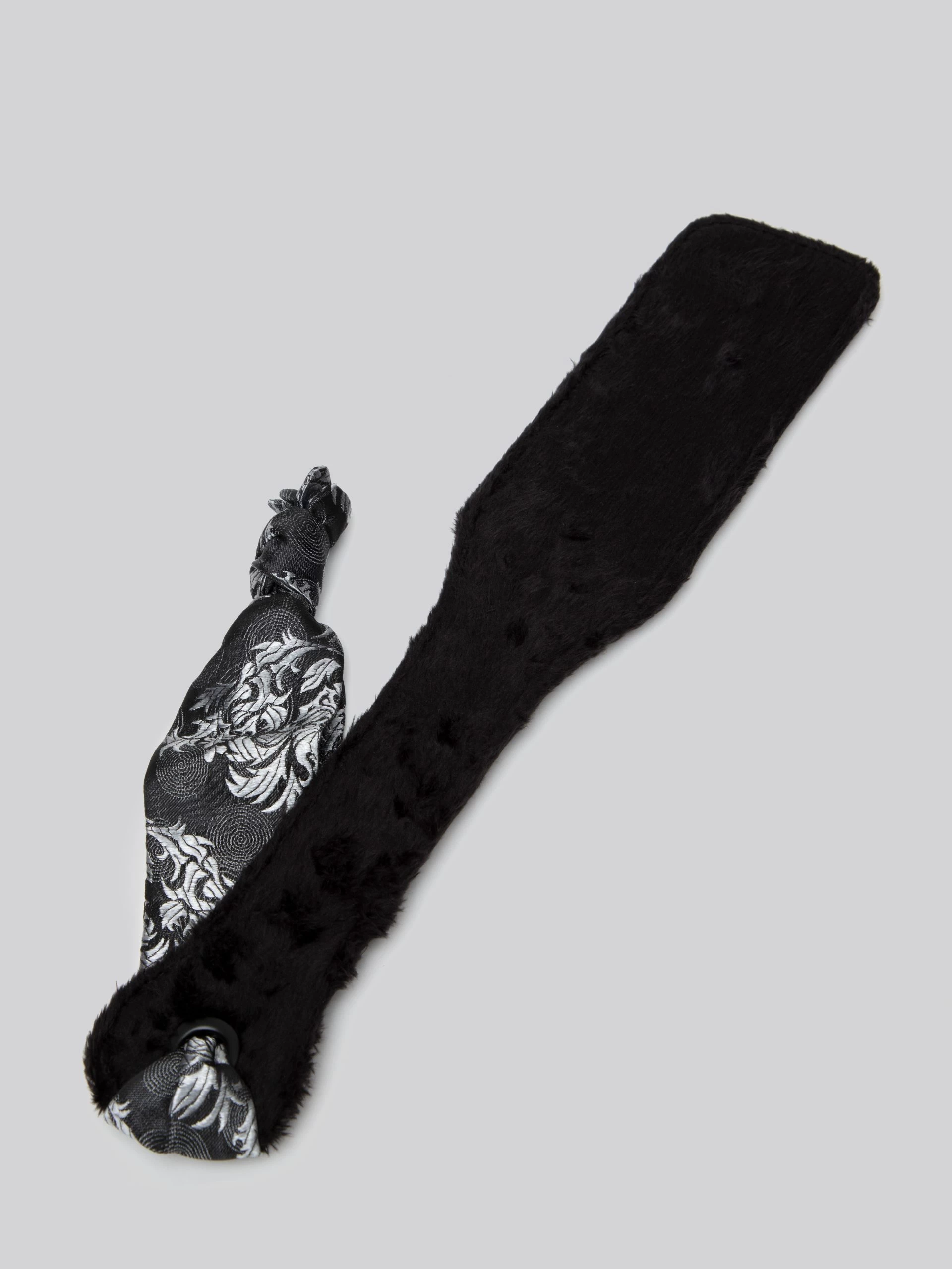 Lovehoney Sensual Surrender Couple's Bondage Kit (4 Piece) 5 Lovehoney Sensual Surrender Couple's Bondage Kit (4 Piece) - Image 3