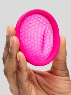 Intimina Ziggy 2 Flat-Fit Menstrual Cup B