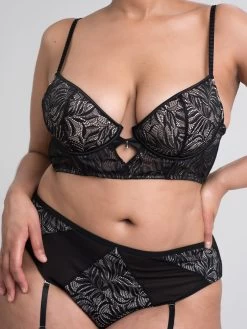 Lovehoney Plus Size Parisienne Charm Black Lace Crotchless Bra Set 7 Lovehoney Plus Size Parisienne Charm Black Lace Crotchless Bra Set -Online Sex toys shop 85561 a47870 black x size 002