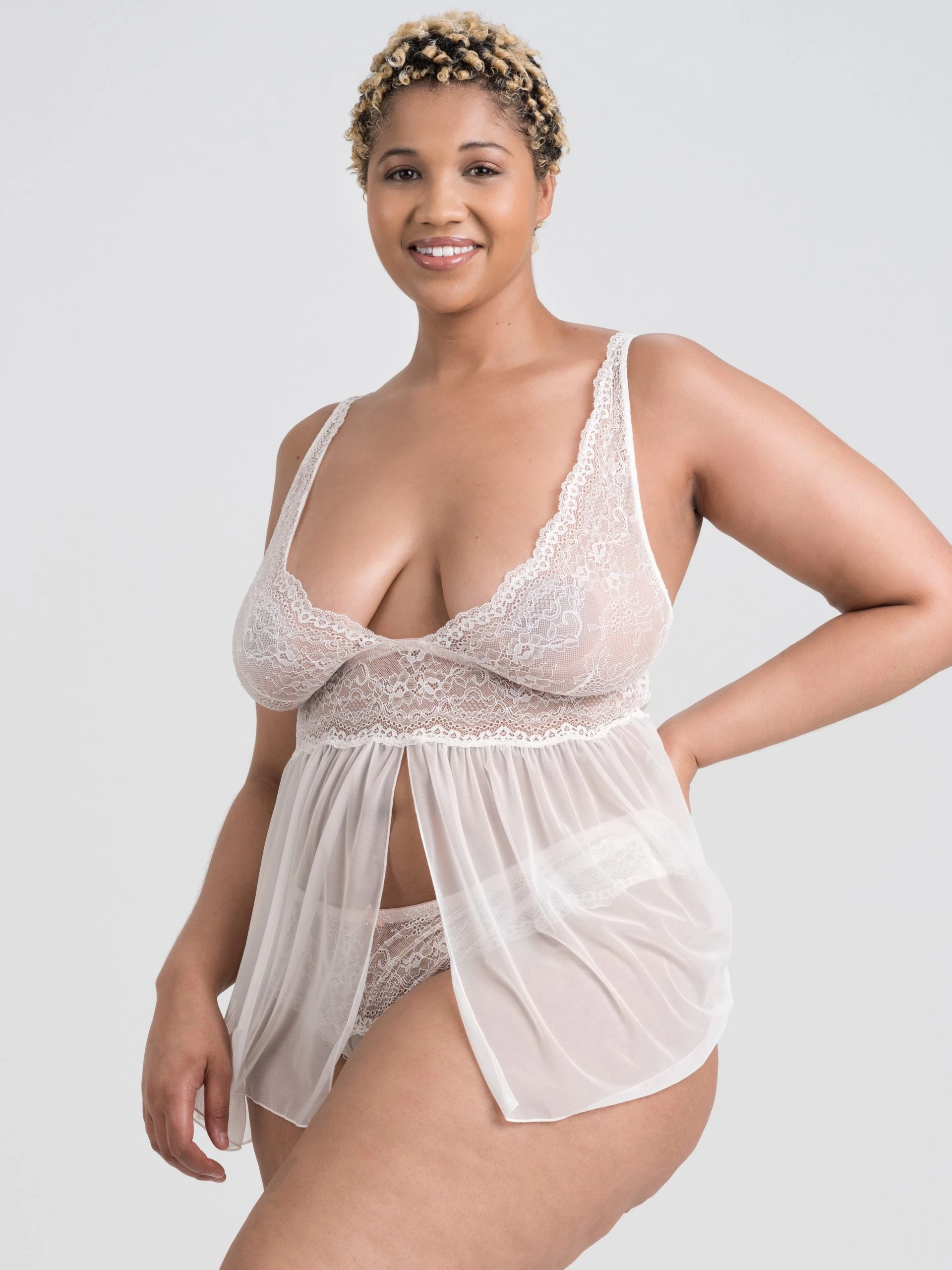 Lovehoney Plus Size Vintage Romance Sheer Ivory Lace Babydoll And Corset Set 6 Lovehoney Plus Size Vintage Romance Sheer Ivory Lace Babydoll And Corset Set - Image 4