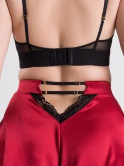 Lovehoney Empress Red Satin Bra And Shorts Set -Online Sex toys shop 85927 a48188 red regular 005