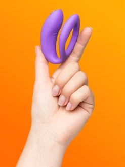 We-Vibe Sync O Remote And App Controlled Rechargeable Couple's Vibrator -Online Sex toys shop 86305 a48466 purple 001