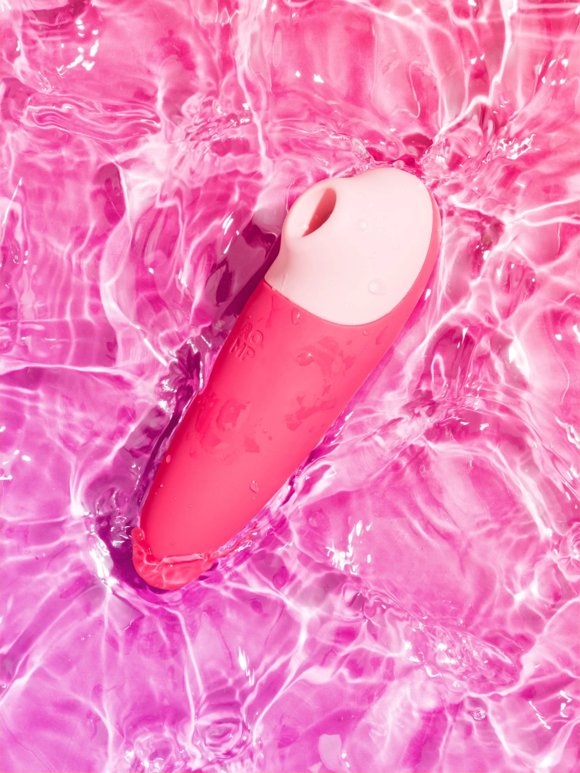 ROMP Shine X Rechargeable Silicone Clitoral Suction Stimulator 5 ROMP Shine X Rechargeable Silicone Clitoral Suction Stimulator - Image 3