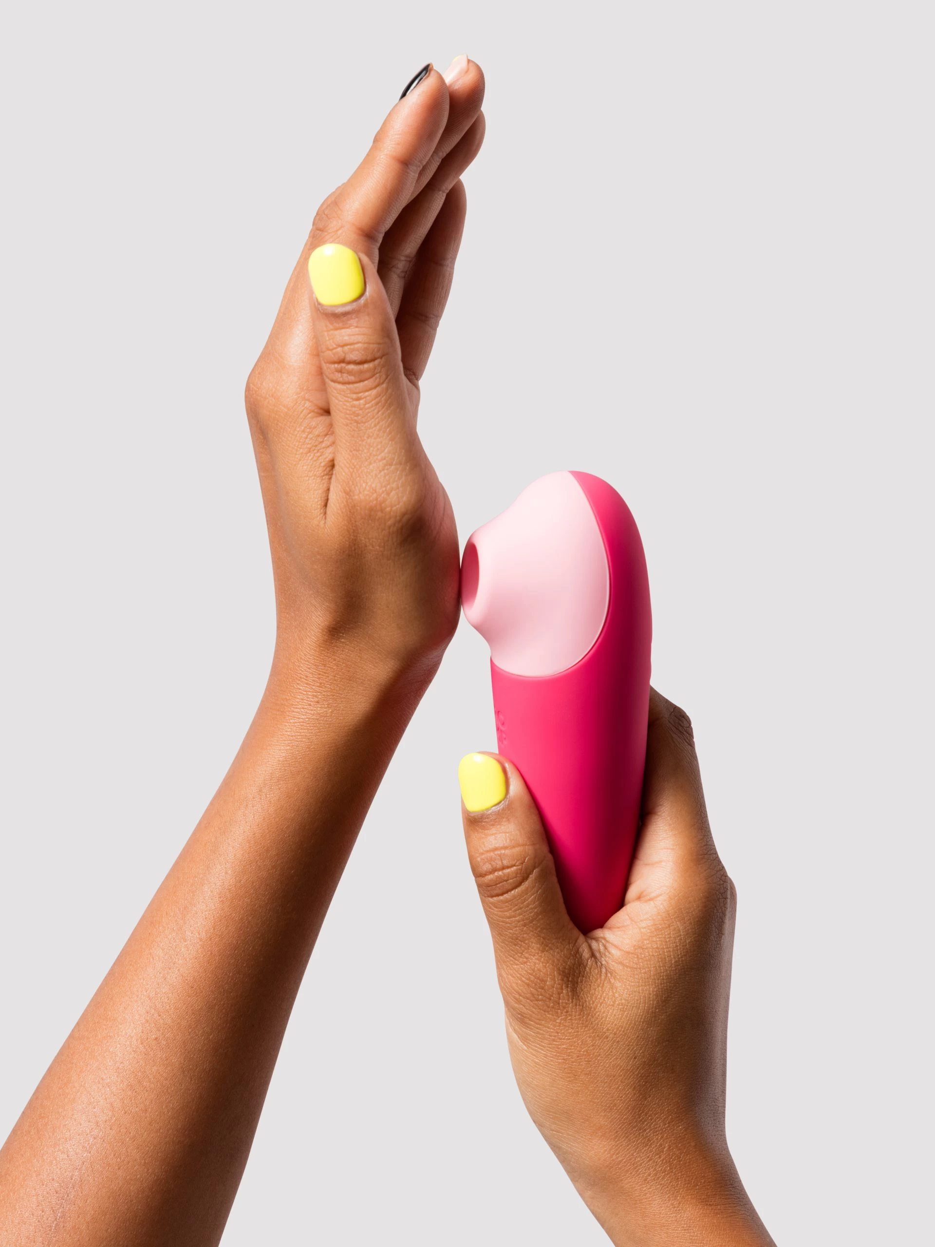 ROMP Shine X Rechargeable Silicone Clitoral Suction Stimulator 7 ROMP Shine X Rechargeable Silicone Clitoral Suction Stimulator - Image 5